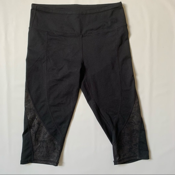 Fablectics crop mid-rise leggings black